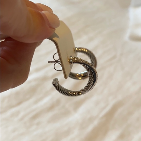 David Yurman Silver Crossover Hoops w/ Diamonds - Picture 4 of 7